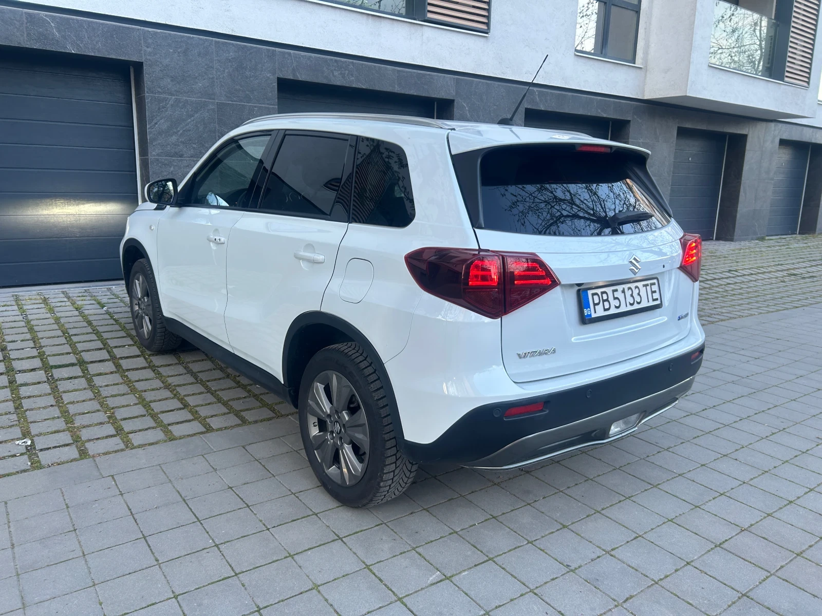 Suzuki Vitara 1.4 Hybrid ACC CAM Гаранционна, снимка 3 - Автомобили и джипове - 54151810