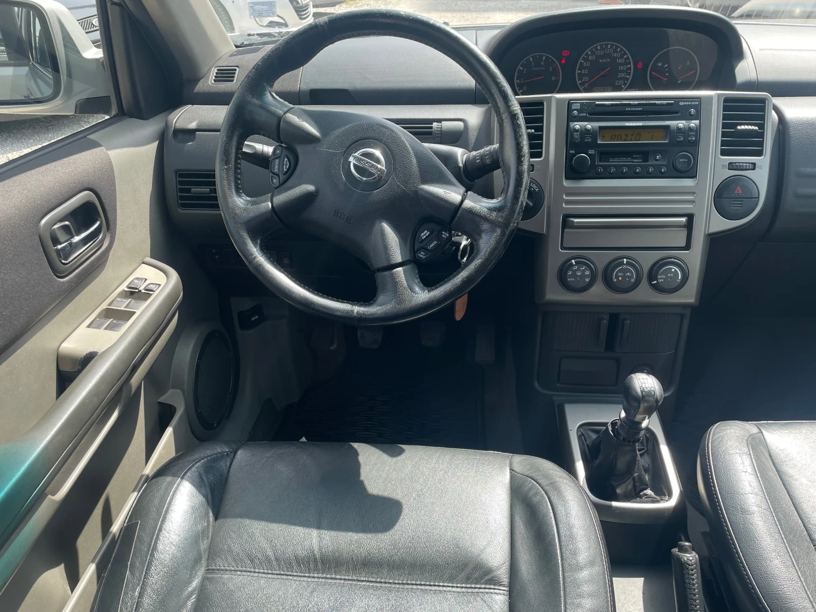 Nissan X-trail 2.2 136кс 4х4 🔝, снимка 10 - Автомобили и джипове - 54188431