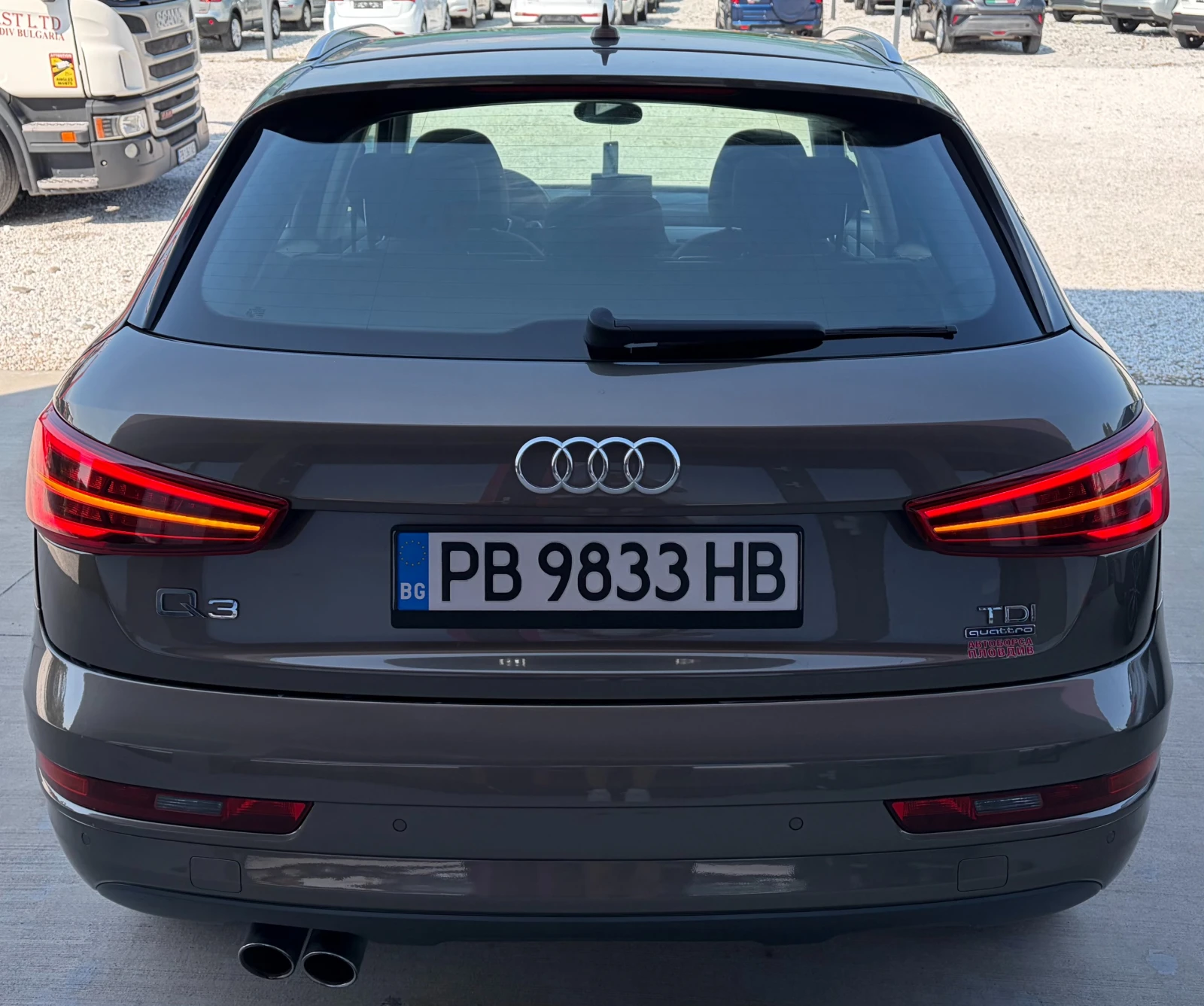 Audi Q3 2.0TDI , снимка 5 - Автомобили и джипове - 54995186
