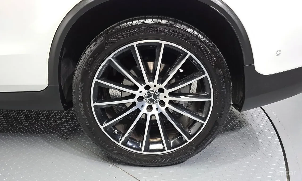 Mercedes-Benz GLC 300 COUPE | BURMESTER | 360 CAMS | PANO, снимка 10 - Автомобили и джипове - 55048182