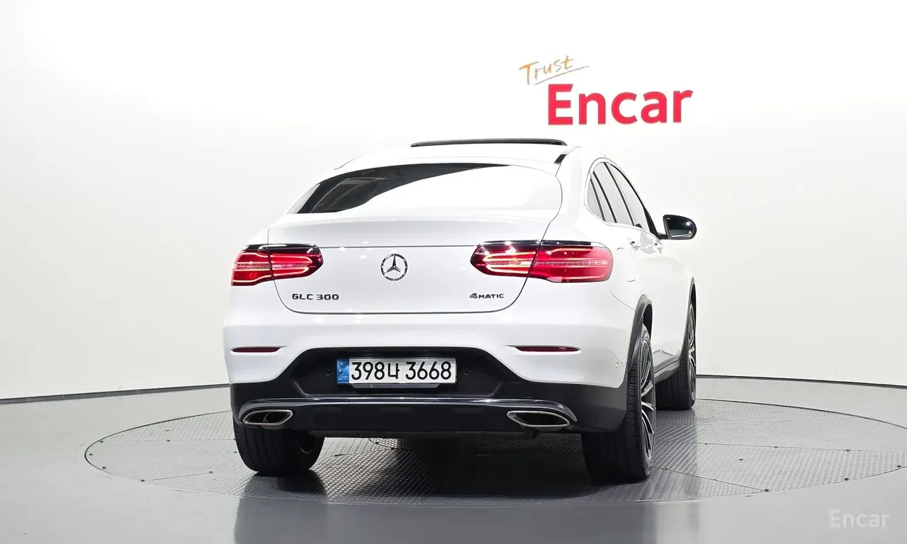 Mercedes-Benz GLC 300 COUPE | BURMESTER | 360 CAMS | PANO, снимка 4 - Автомобили и джипове - 55048182