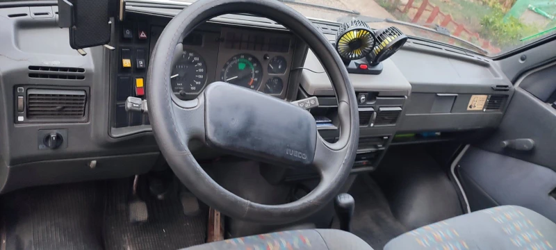 Iveco Daily 3512, снимка 8 - Бусове и автобуси - 52635316