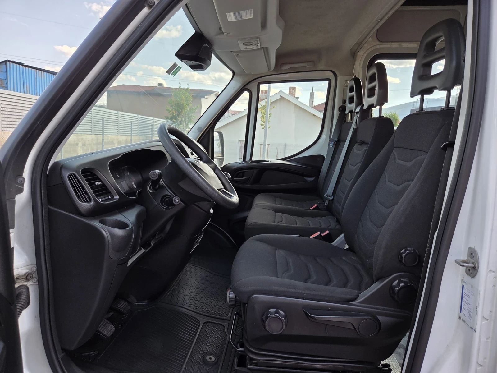 Iveco 35c17 Daily 35c17 3.0D/170hp| Отлично състояние | 6 мест - изображение 8