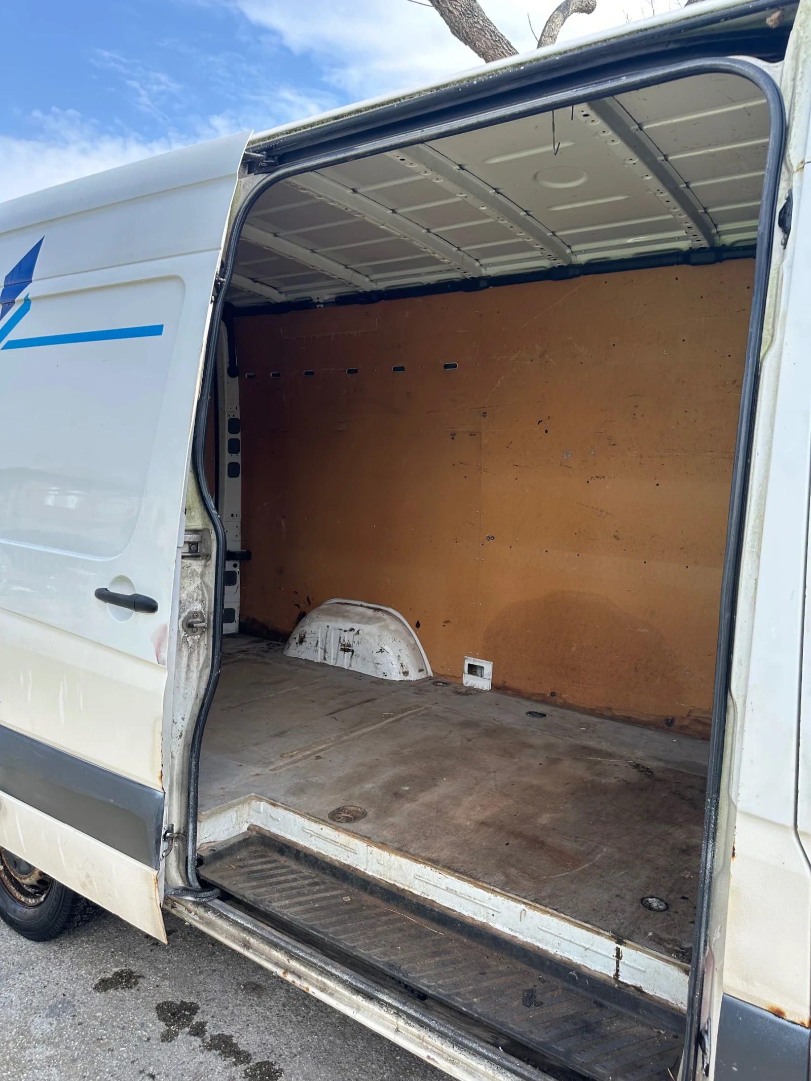 Mercedes-Benz Sprinter 311 2.2 DIESEL AUSTRIA, снимка 11 - Бусове и автобуси - 53995593