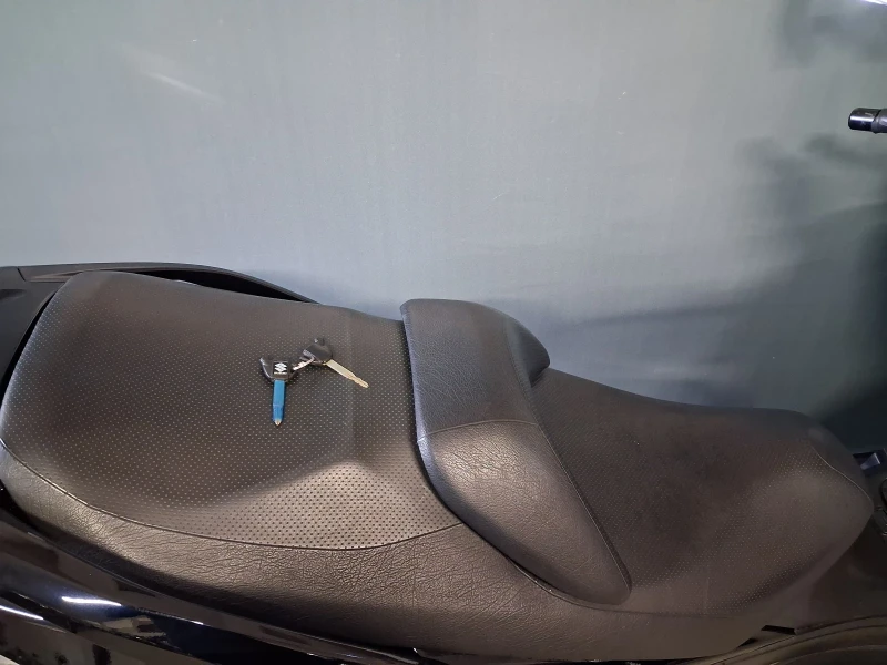 Suzuki Burgman 400i, снимка 11 - Мотоциклети и мототехника - 52425844