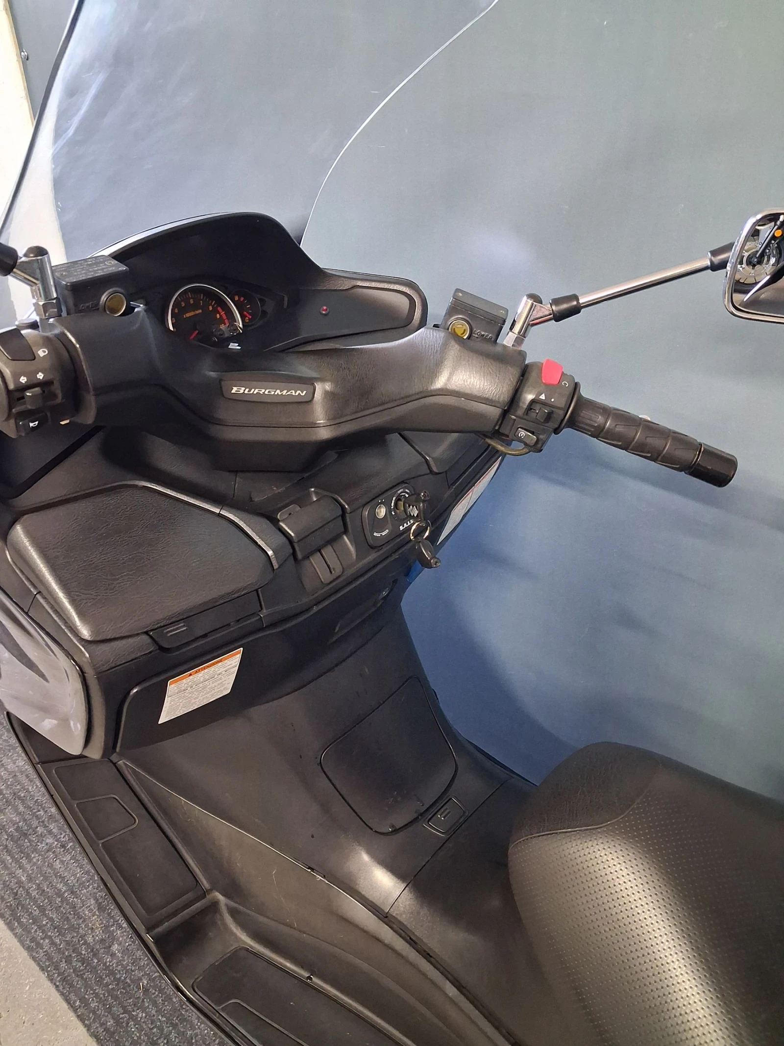 Suzuki Burgman 400i - изображение 10