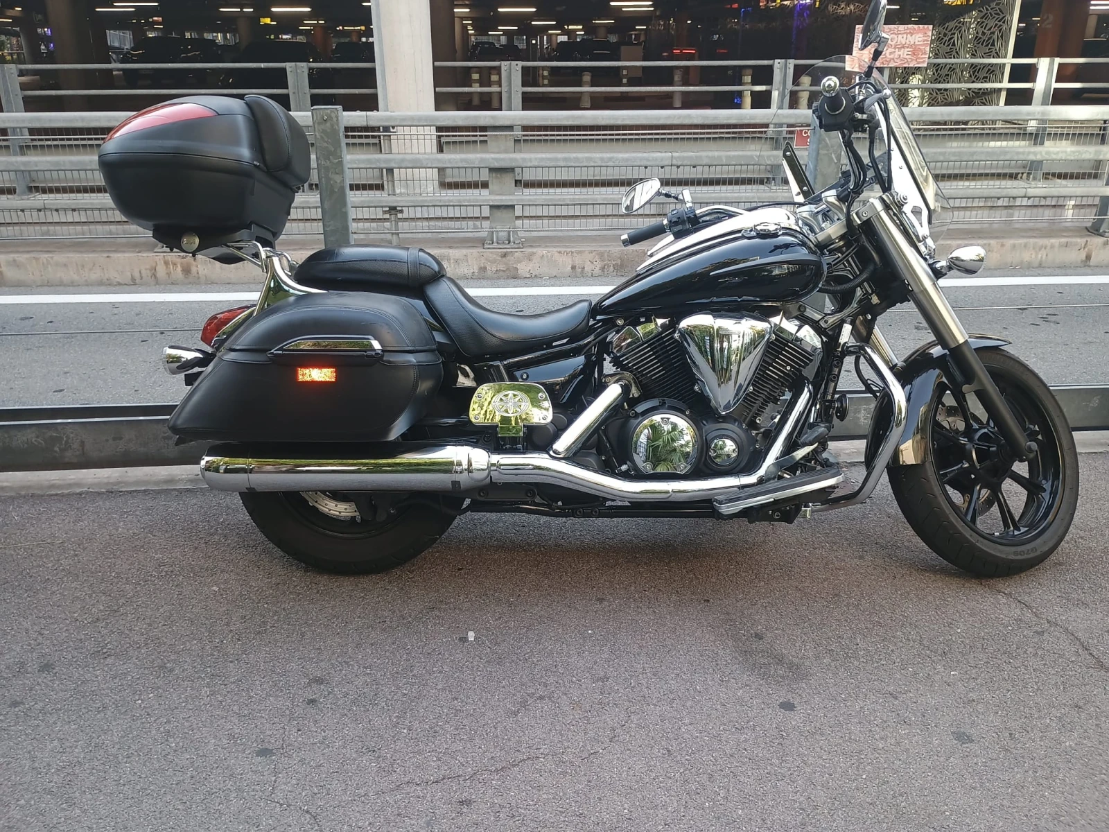 Yamaha XV XVS 950A Midnight Star