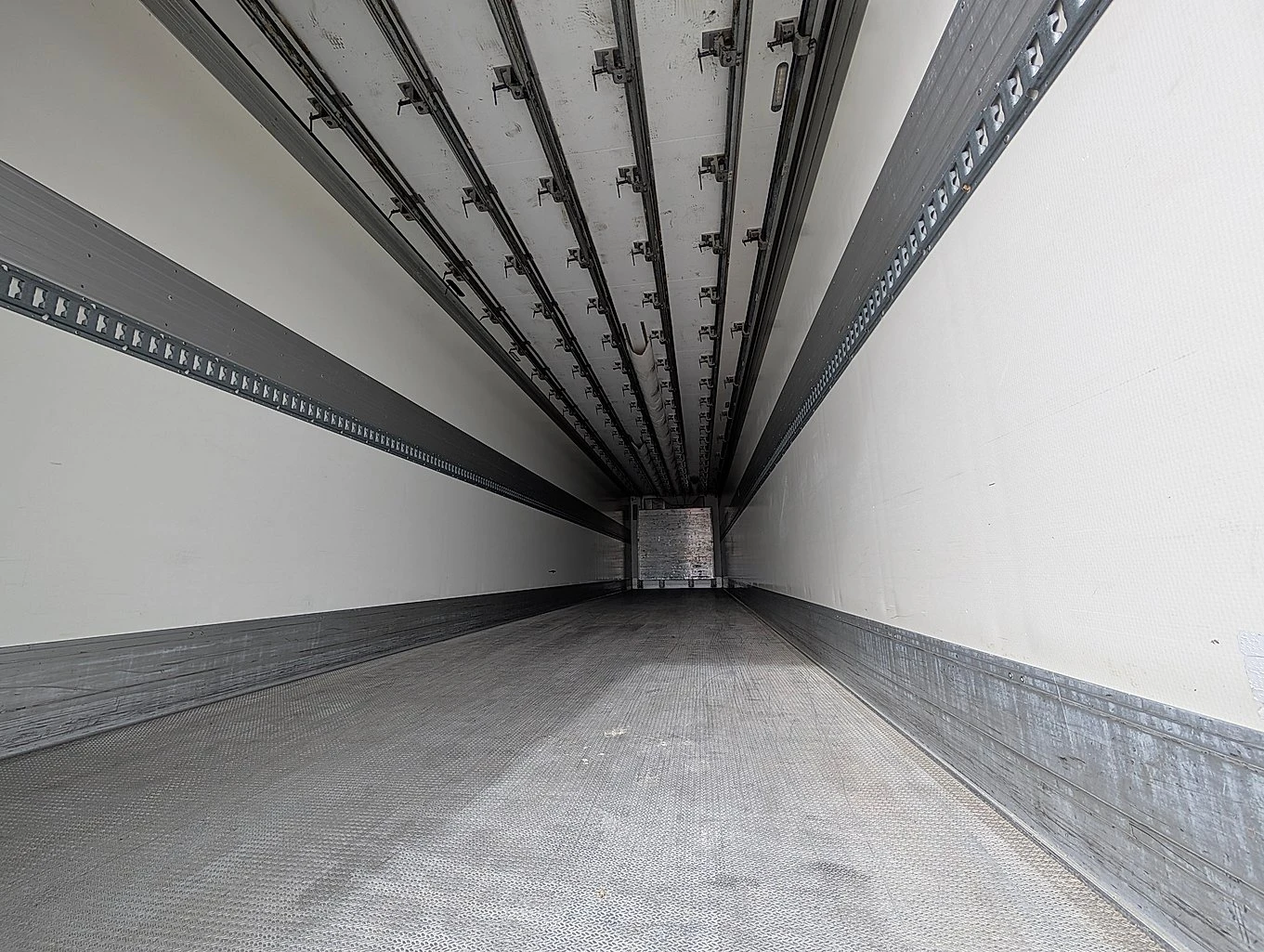 Полуремарке Schmitz ПЪТИЩА ЗА ТРУПНО МЕСО, снимка 8 - Ремаркета - 53931408