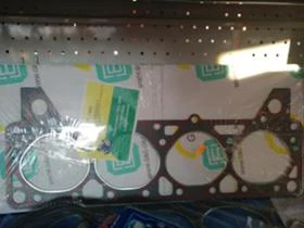 Авточасти Зил 130,131,157 нови налични, снимка 2