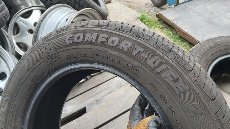 Гуми Летни 215/60R16, снимка 5 - Гуми и джанти - 29261147