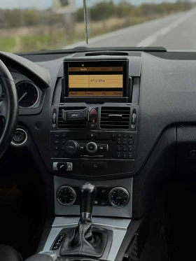 Mercedes-Benz C 200, снимка 8