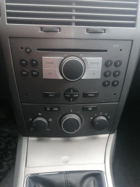 Opel Astra 1.4 , 90к.с., снимка 10