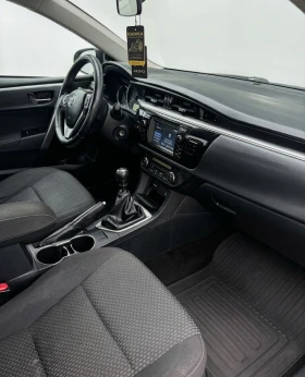 Toyota Corolla Sedan 1.6, снимка 4