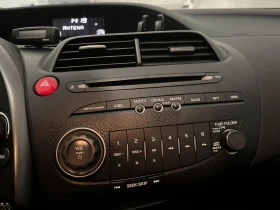 Honda Civic 1.8 i-VTEC Executive, снимка 12