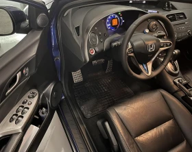 Honda Civic 1.8 i-VTEC Executive, снимка 10