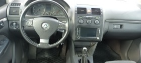 VW Touran 2.0TDI-140к.с.-7 МЕСТА-КАТО НОВ-НОВ ВНОС!, снимка 13 - Автомобили и джипове - 45604199