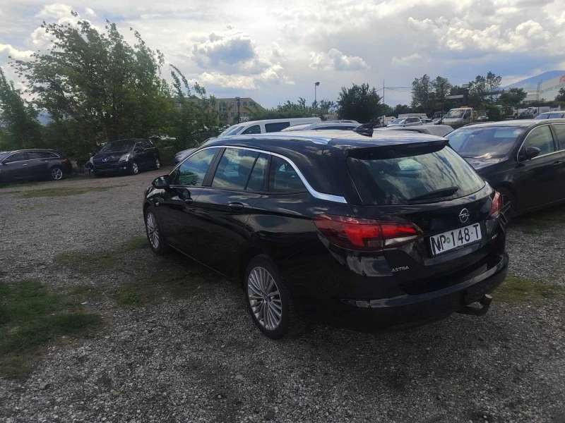 Opel Astra 1.6 Eco flex, снимка 3 - Автомобили и джипове - 38366012