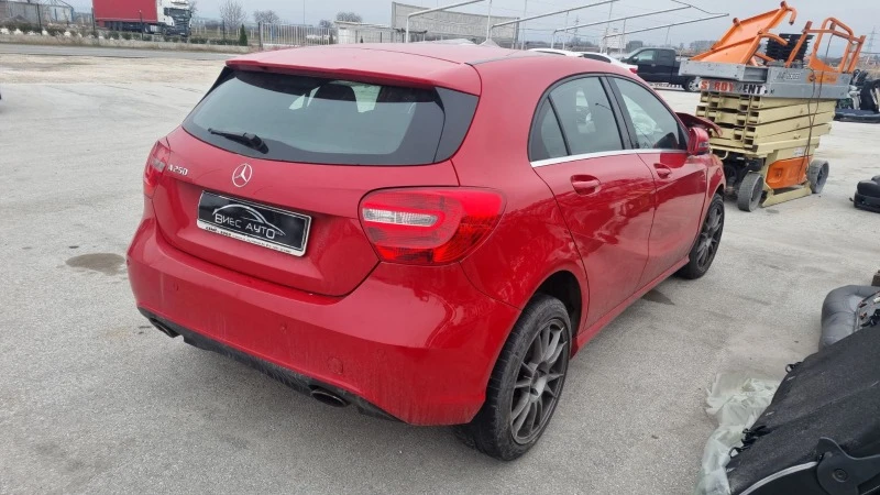 Mercedes-Benz A 250 i, снимка 2 - Автомобили и джипове - 39831803