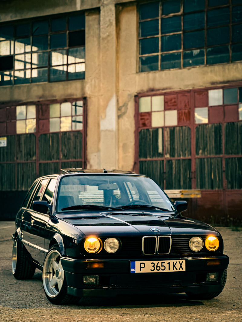 BMW 318 Design edition, снимка 9 - Автомобили и джипове - 46026467