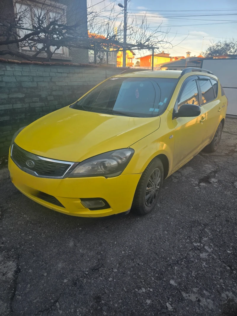 Kia Ceed 1.4 газ, снимка 1 - Автомобили и джипове - 48466323