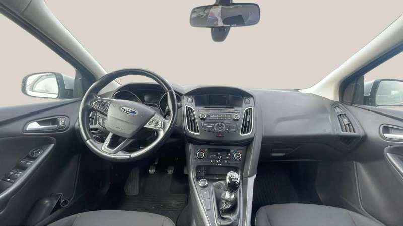 Ford Focus 1.0 EcoBoost, снимка 10 - Автомобили и джипове - 48683768