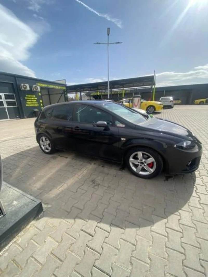 Seat Leon 1.4tsi + + + , снимка 3 - Автомобили и джипове - 49454592