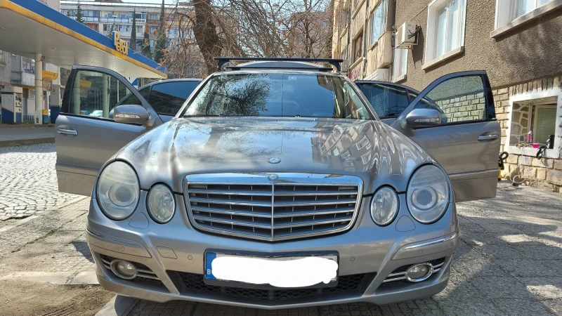 Mercedes-Benz E 200 Kompressor , снимка 1 - Автомобили и джипове - 49596471