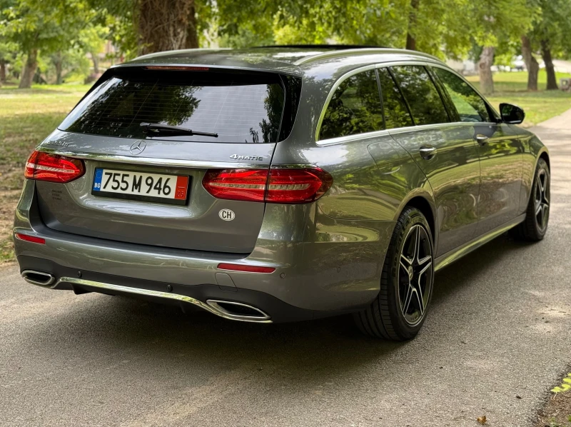 Mercedes-Benz E 220 4MATIC* AMG* PANO* CAM360* 9G* FULL, снимка 4 - Автомобили и джипове - 51309856