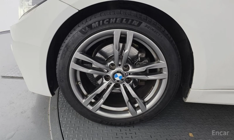 BMW 320, снимка 5 - Автомобили и джипове - 52678974