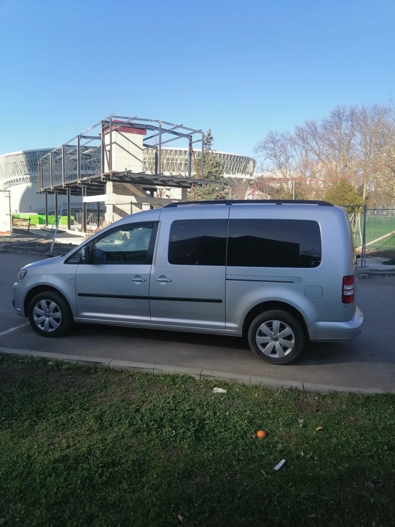 VW Caddy, снимка 3 - Автомобили и джипове - 53077237
