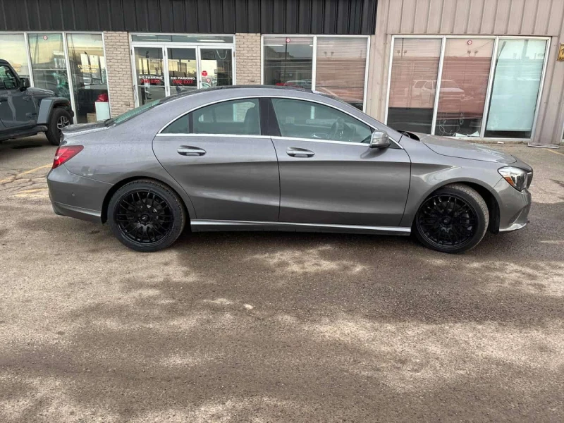 Mercedes-Benz CLA 250 * CARFAX * БЕЗ ПЪРВОНАЧАЛНА ВНОСКА, снимка 3 - Автомобили и джипове - 53560293