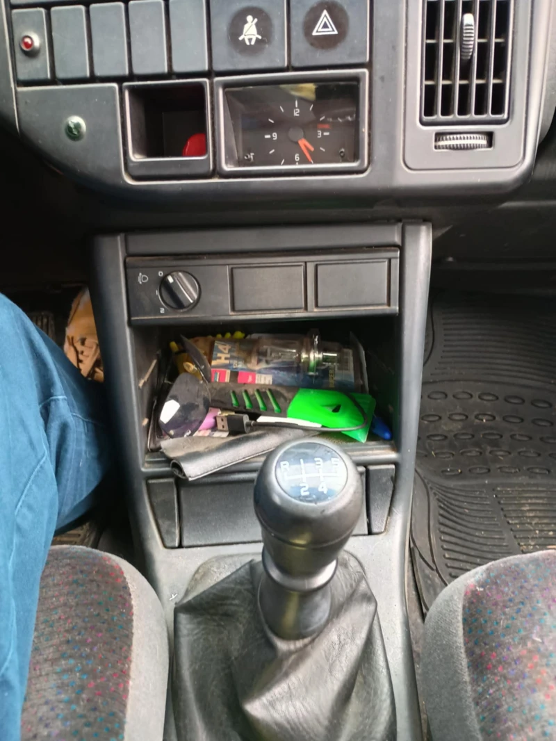 Volvo 440, снимка 8 - Автомобили и джипове - 53584845