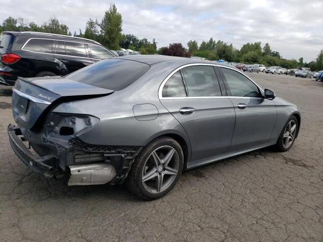 Mercedes-Benz E 300 * 4MATIC * CarFax * * АвтоКредит - изображение 4