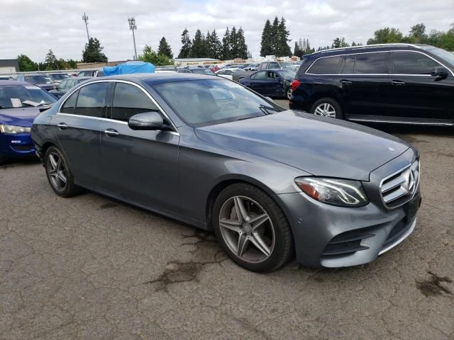 Mercedes-Benz E 300 * 4MATIC * CarFax * * АвтоКредит - изображение 5