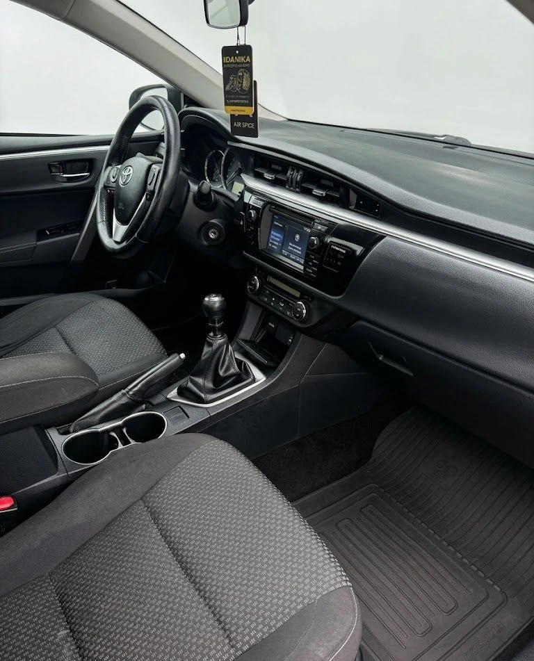 Toyota Corolla Sedan 1.6 | Mobile.bg � ����������� 4