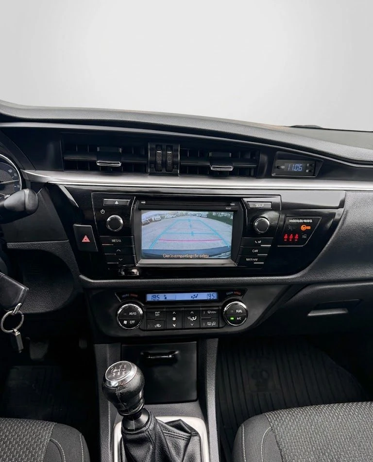 Toyota Corolla Sedan 1.6 | Mobile.bg � ����������� 8