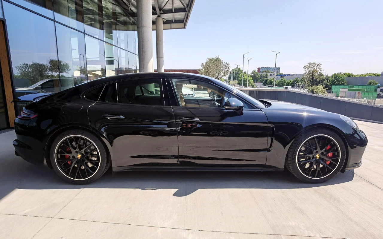 Porsche Panamera Turbo - изображение 2