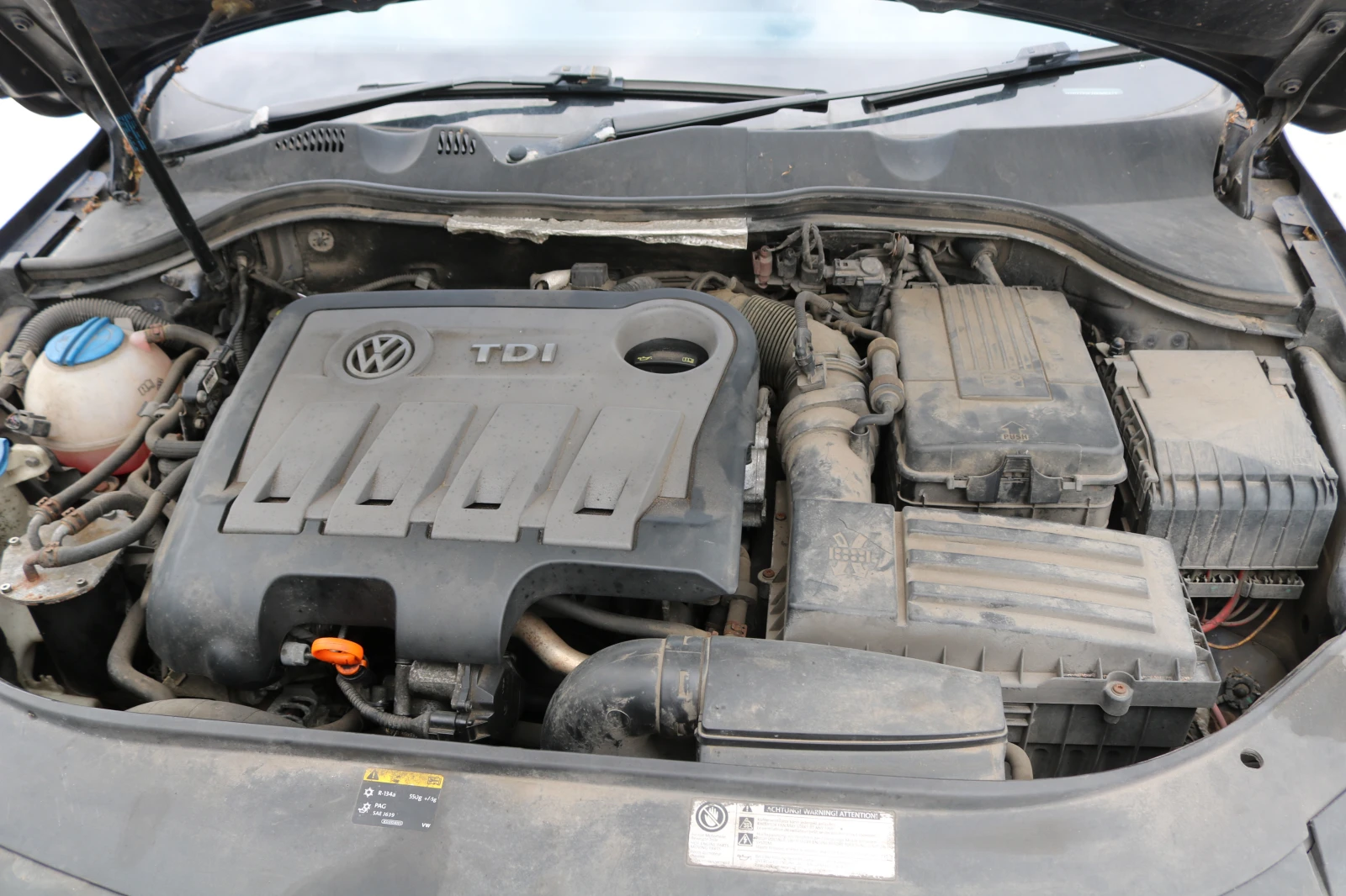 VW Passat 2.0 TDI - изображение 10