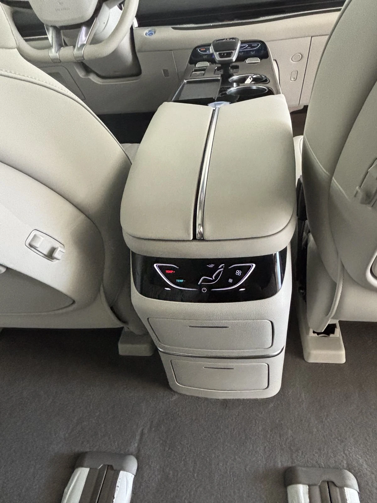 DONGFENG V9 | Mobile.bg   11