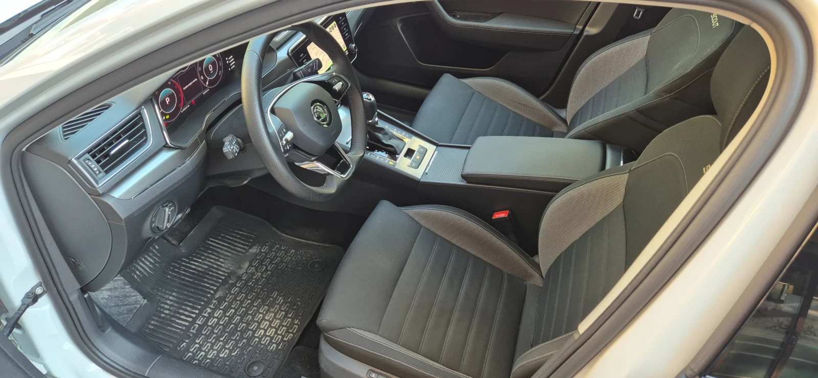 Skoda Superb Scout - изображение 6