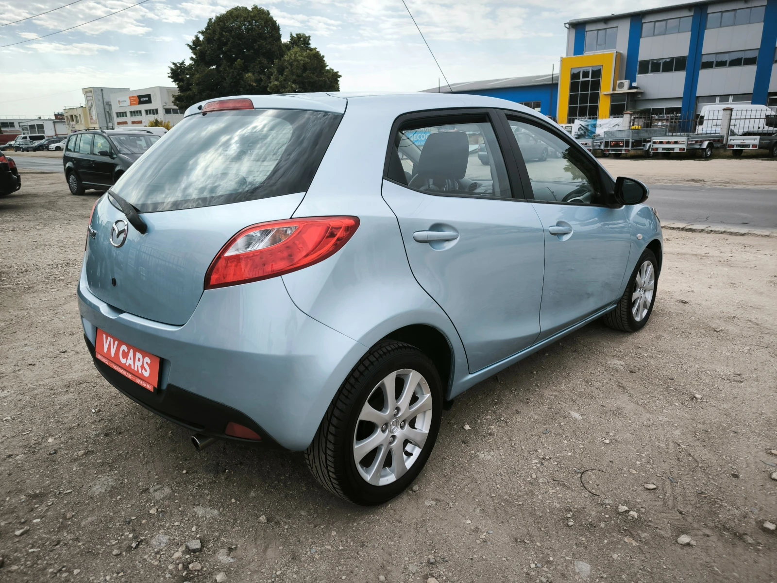 Mazda 2 1.4i EURO4 - изображение 2