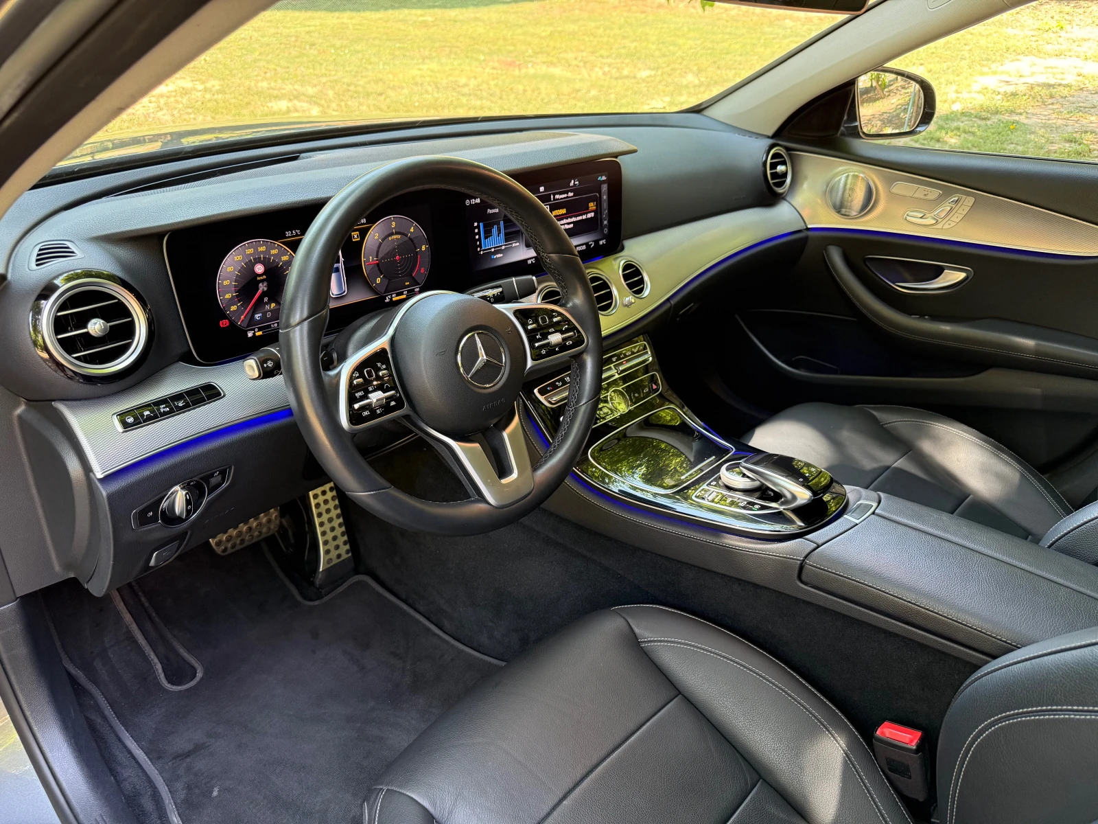 Mercedes-Benz E 220 4MATIC* AMG* PANO* CAM360* 9G* FULL - изображение 6