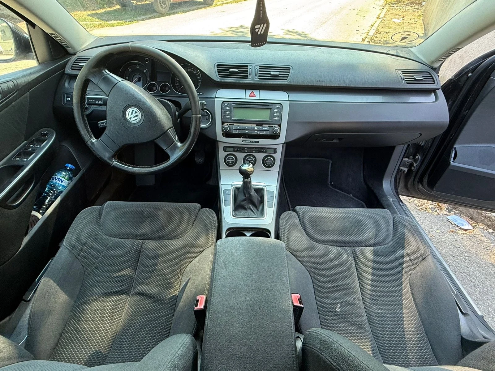 VW Passat  - изображение 4