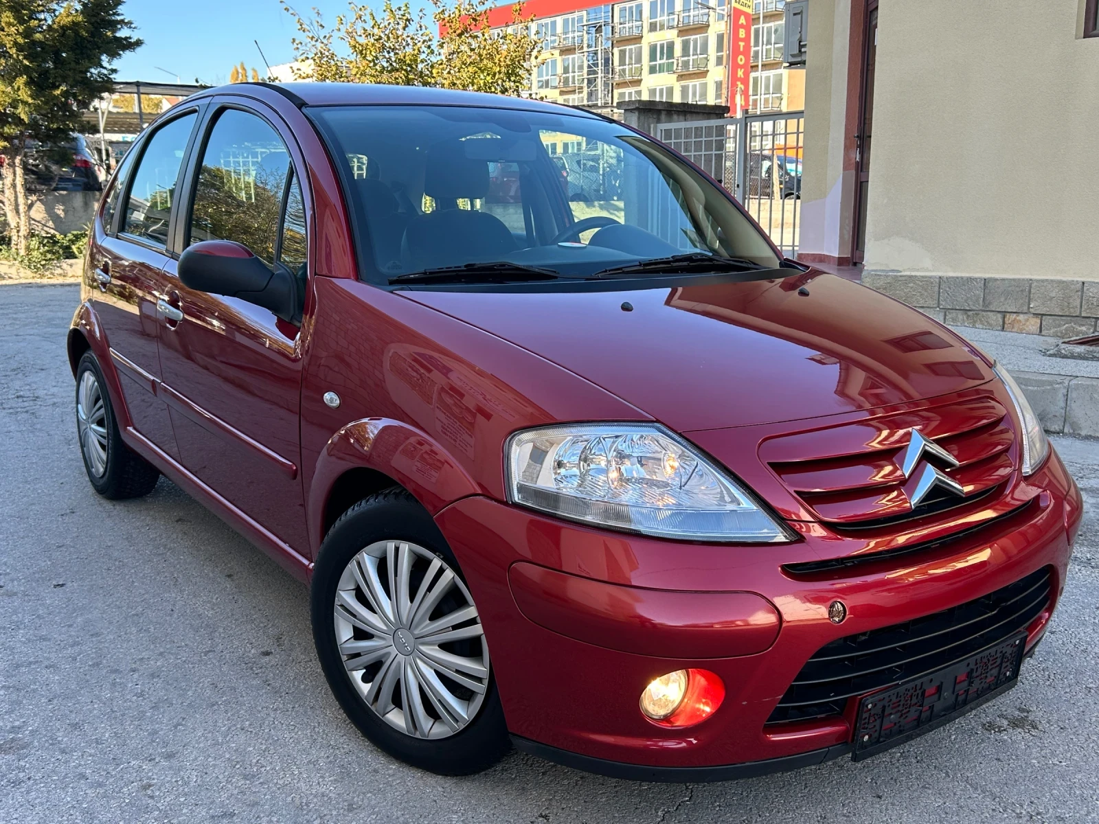 Citroen C3 1.4i 88к.с. АВТОМАТИК - изображение 3