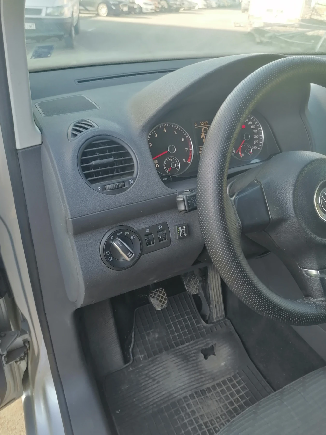 VW Caddy | Mobile.bg � ����������� 14