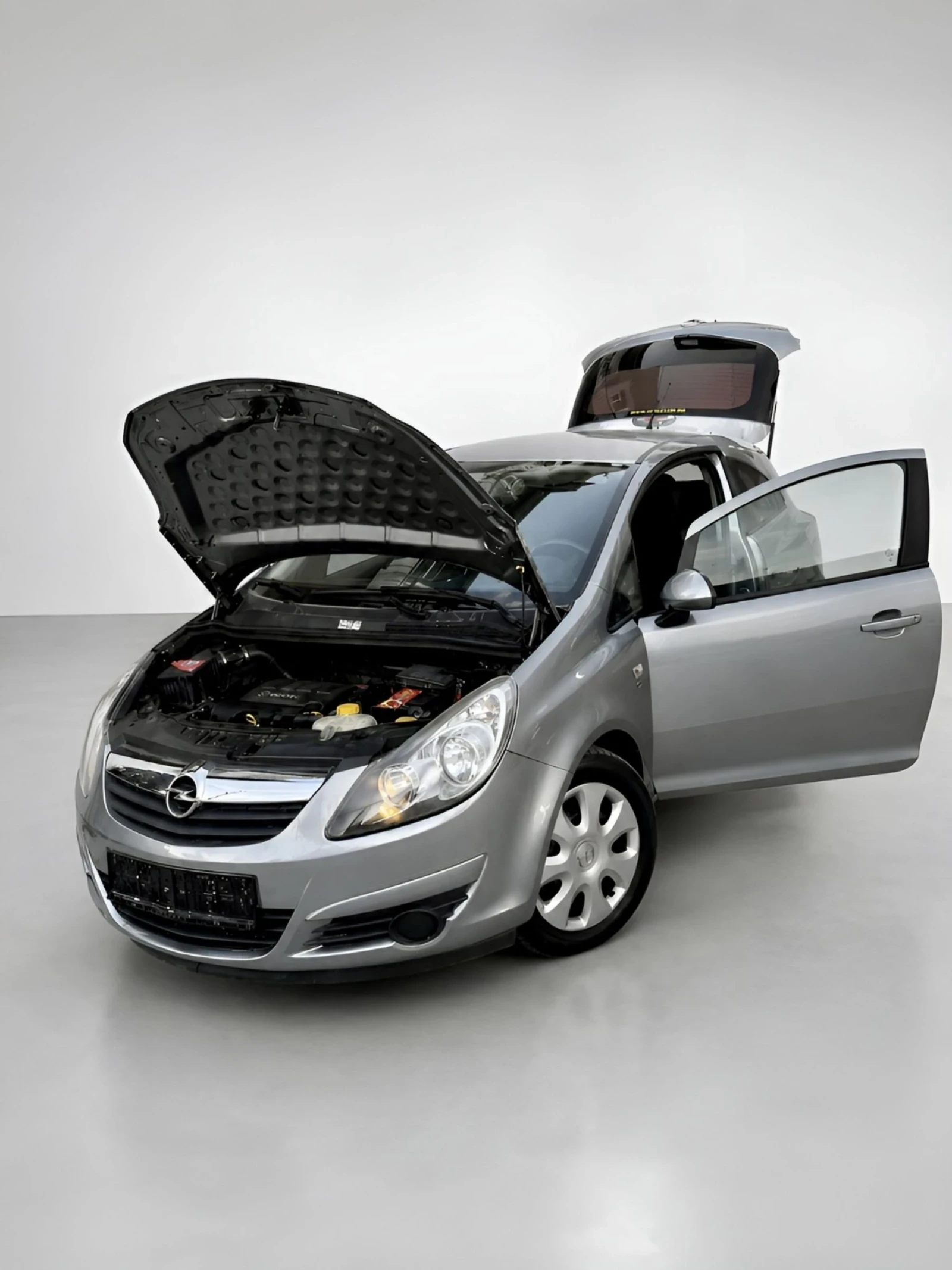 Opel Corsa 1.2, 75к.с. верига, снимка 4 - Автомобили и джипове - 53265177