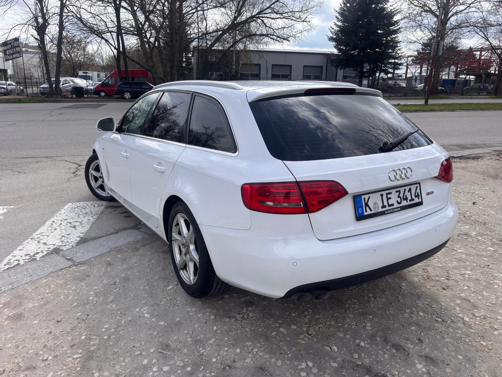Audi A4 2.0TDI 143kc., снимка 8 - Автомобили и джипове - 53556269