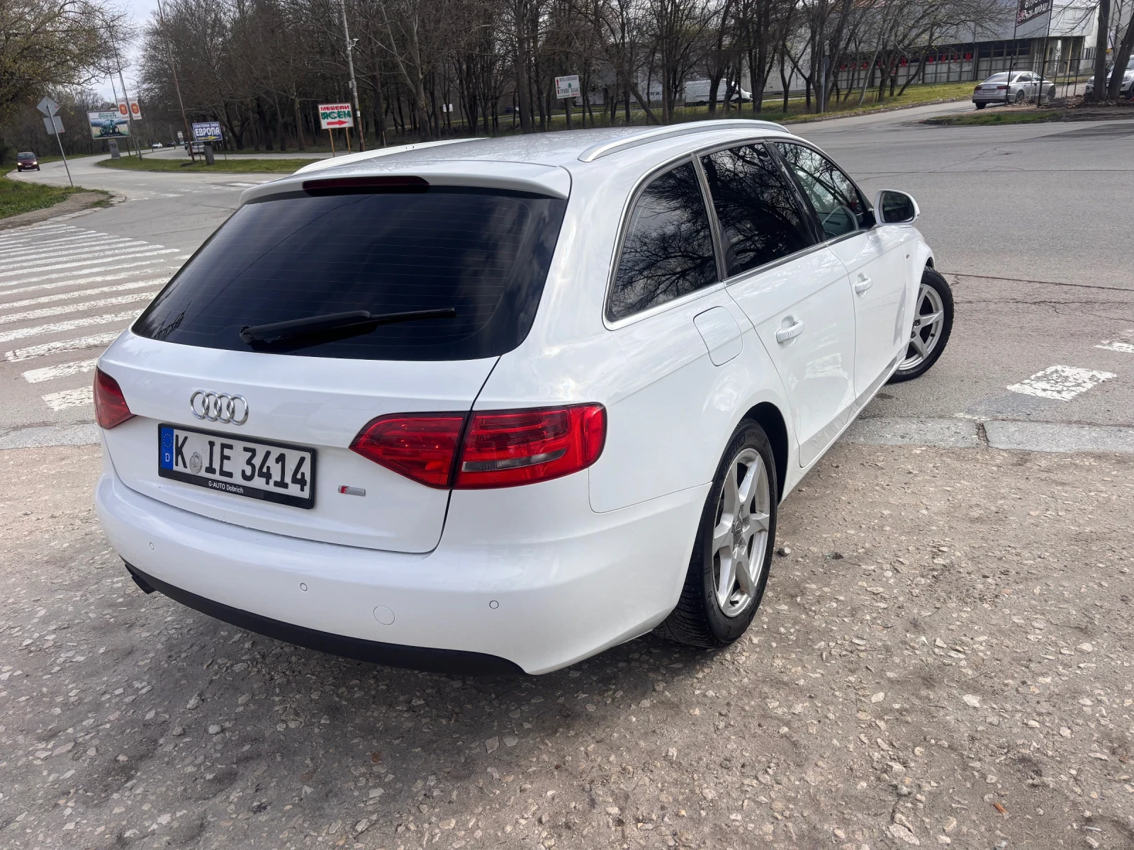 Audi A4 2.0TDI 143kc., снимка 7 - Автомобили и джипове - 53556269