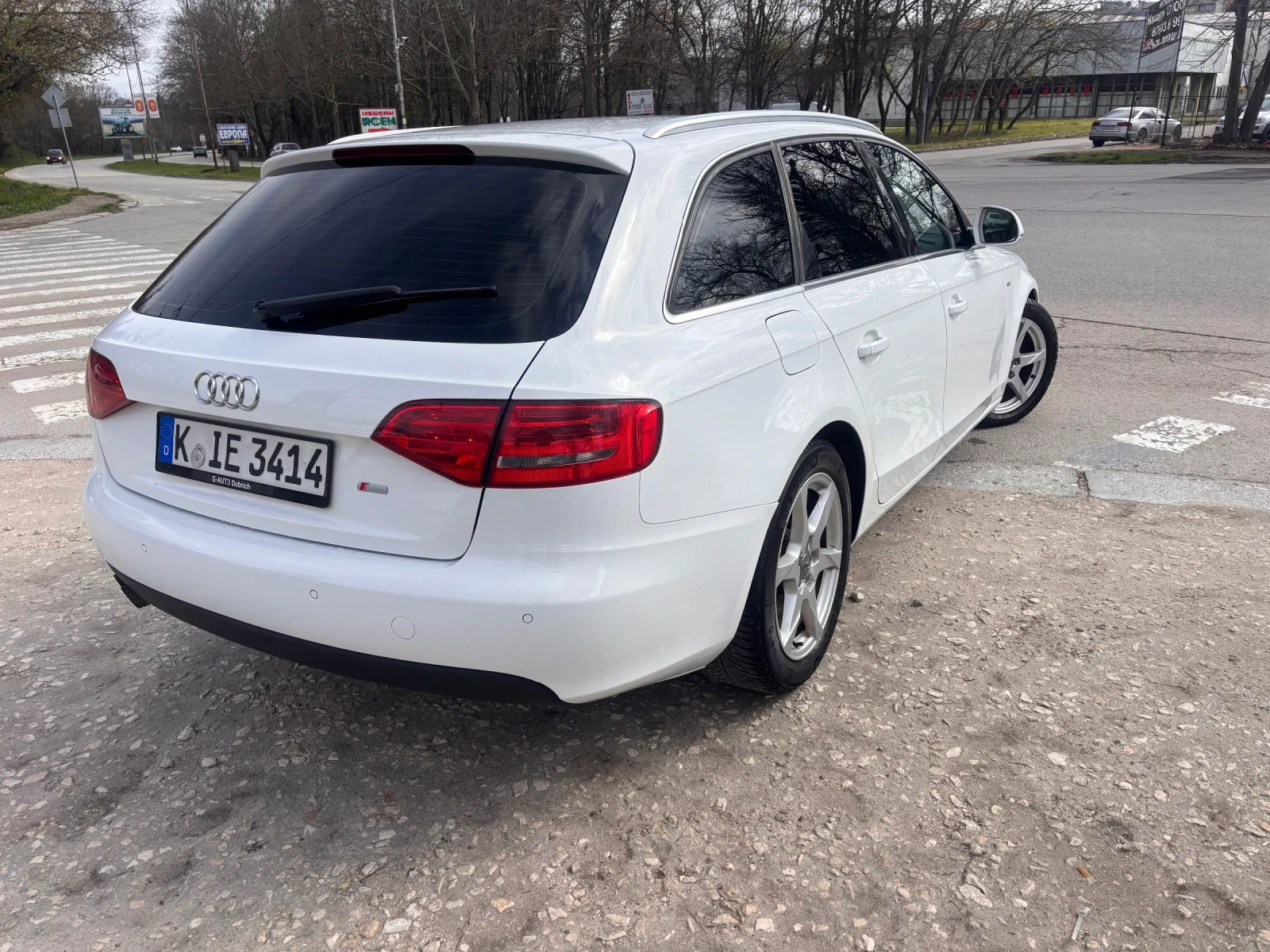 Audi A4 2.0TDI 143kc., снимка 9 - Автомобили и джипове - 53556269