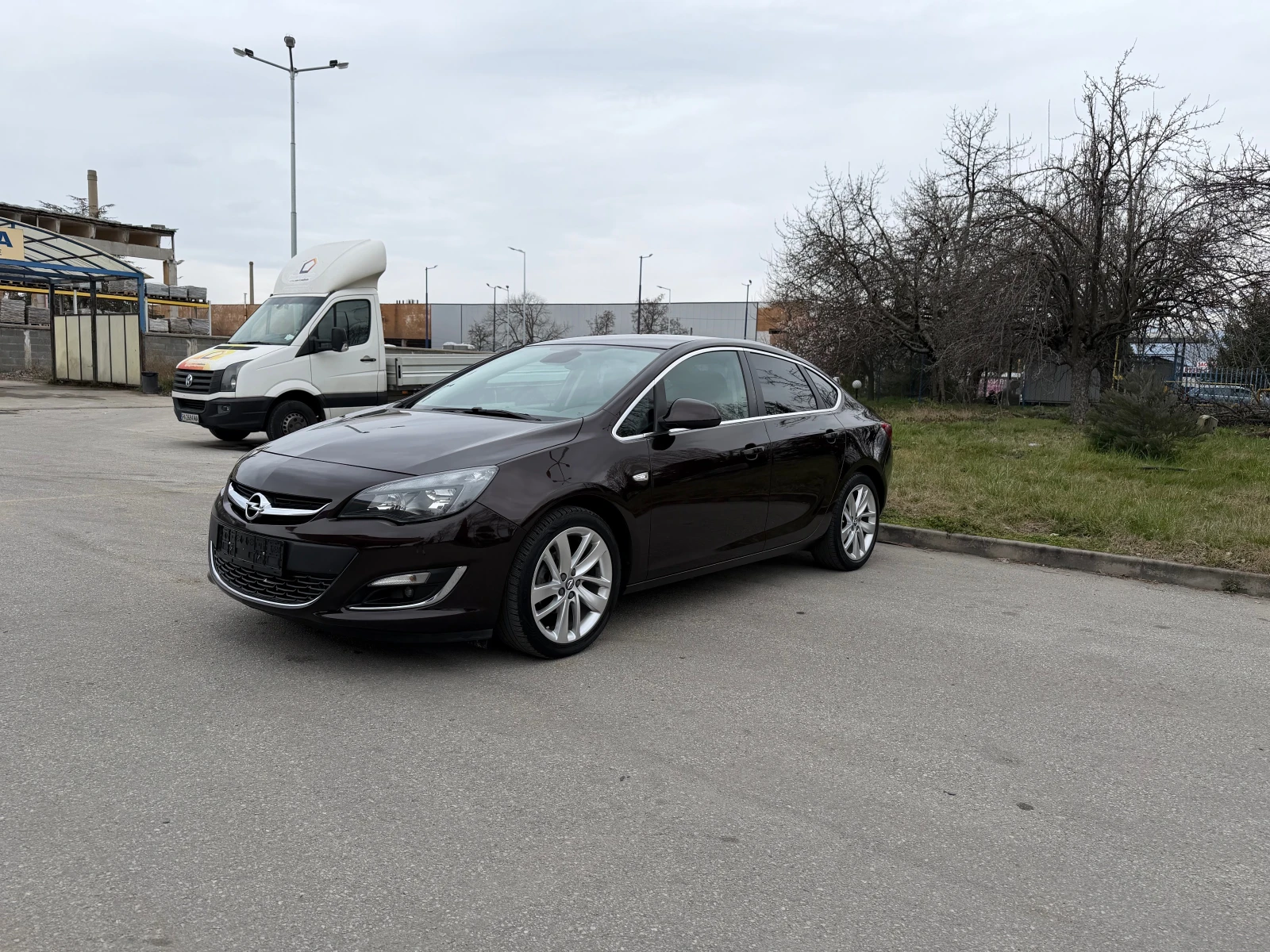 Opel Insignia 1.4 Turbo Cosmo, снимка 5 - Автомобили и джипове - 53953984